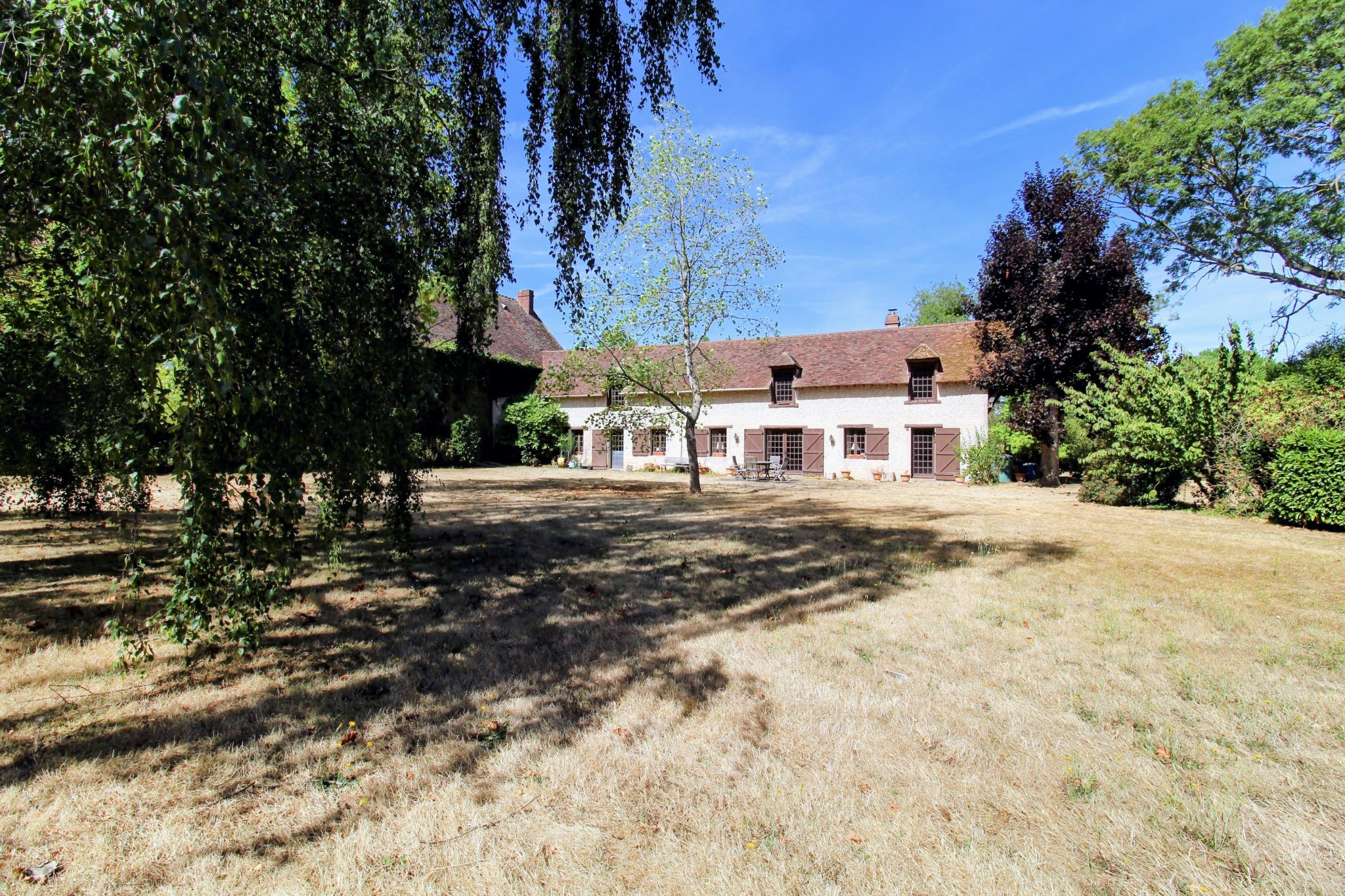 HOUDAN 10 MN - Ancien corps de ferme